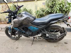 Yamaha FZS FI V3